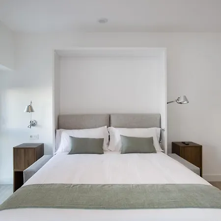 Living Lofts Aparthotel Bilbao